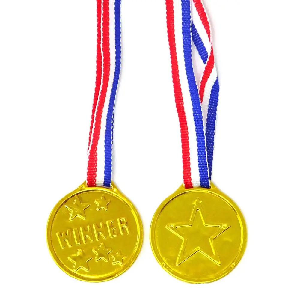 10/20Pcs Plastic Gold Winner Award Medals Kids Birthday Party Favors Sports Game Prize Toys Soccer Football Party Pinata Filler